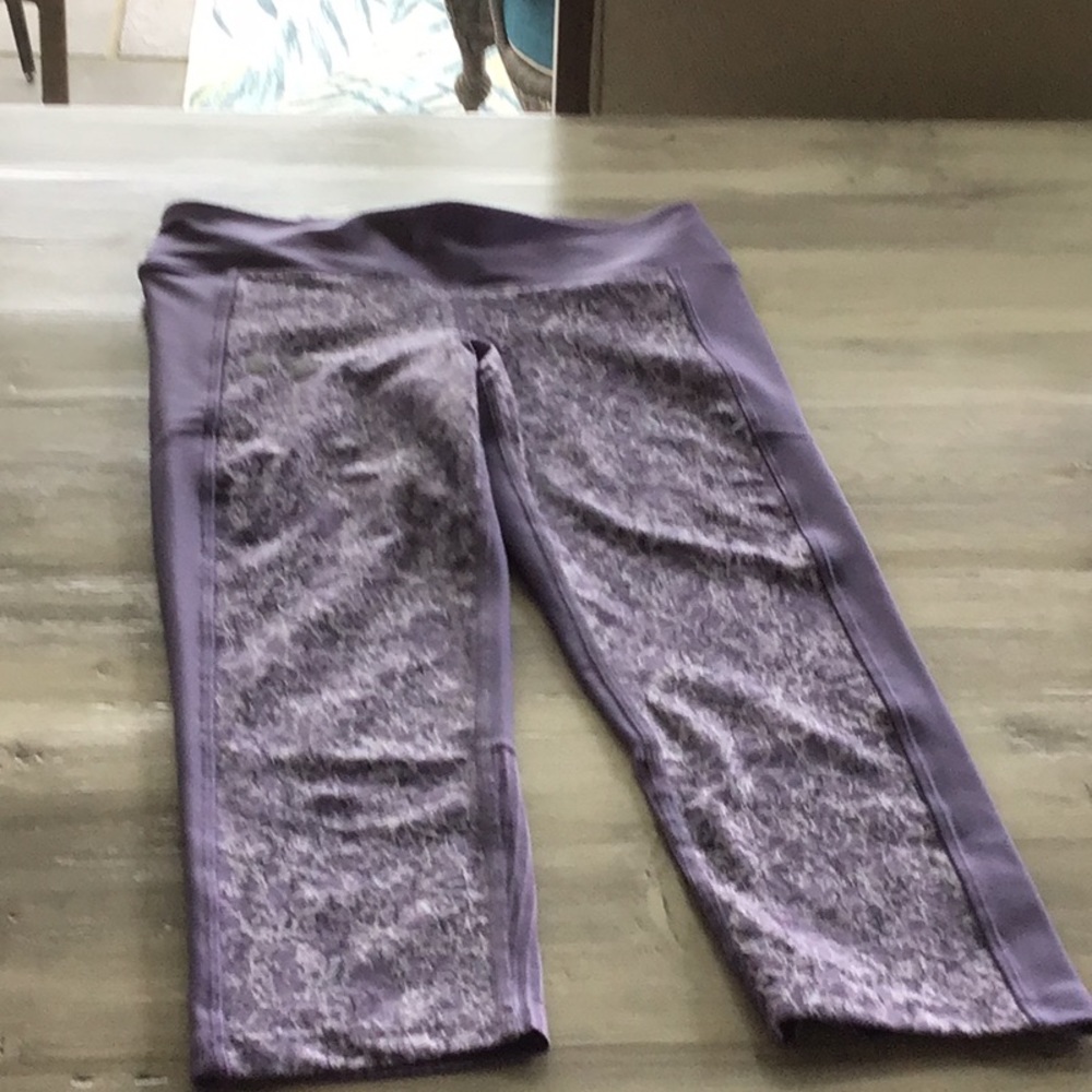 Ladies workout capris